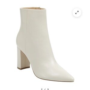 MARC FISHER Ulani heeled bootie